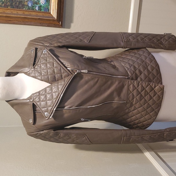Dawn Levy quilted leather DL2 Dakota moto jacket in taupe - Picture 1 of 13